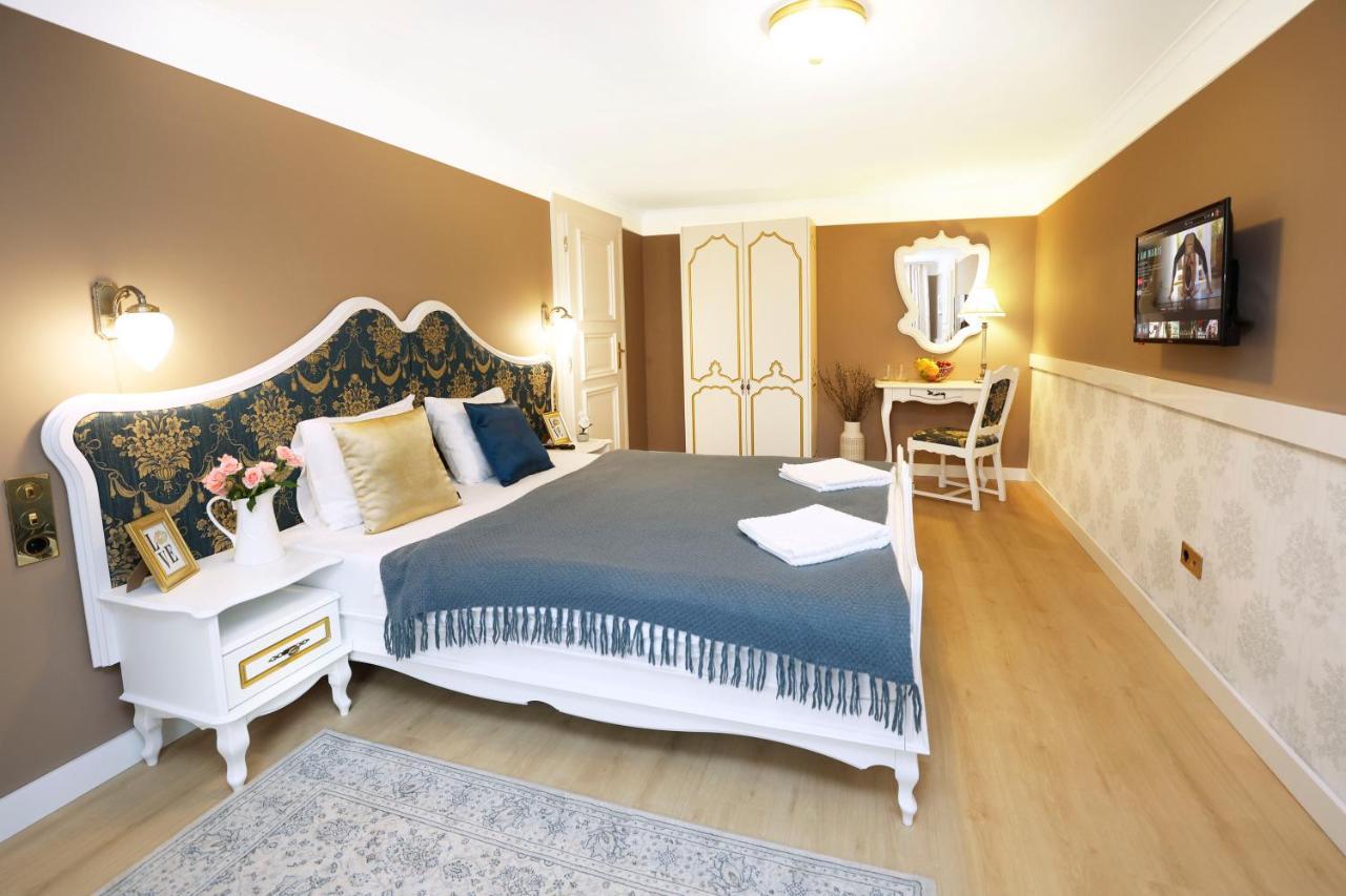 Villabaroque_Eğri Dış mekan fotoğraf